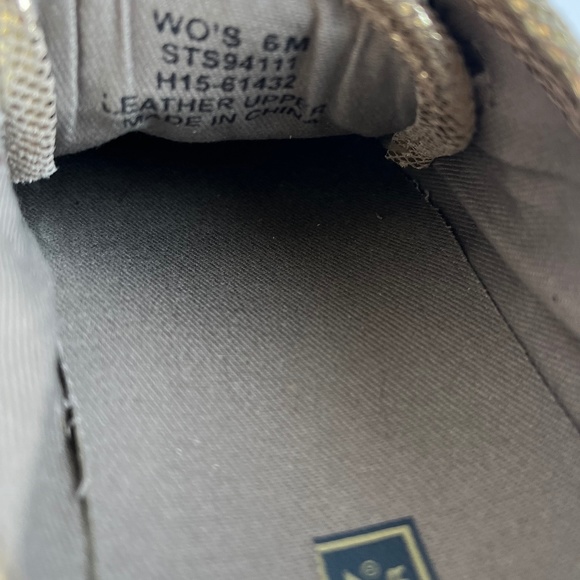 Sperry Crest Vibe Leather Reptile Gold Leather Barrel‎ Lace Cushioned Sneaker - Picture 11 of 11